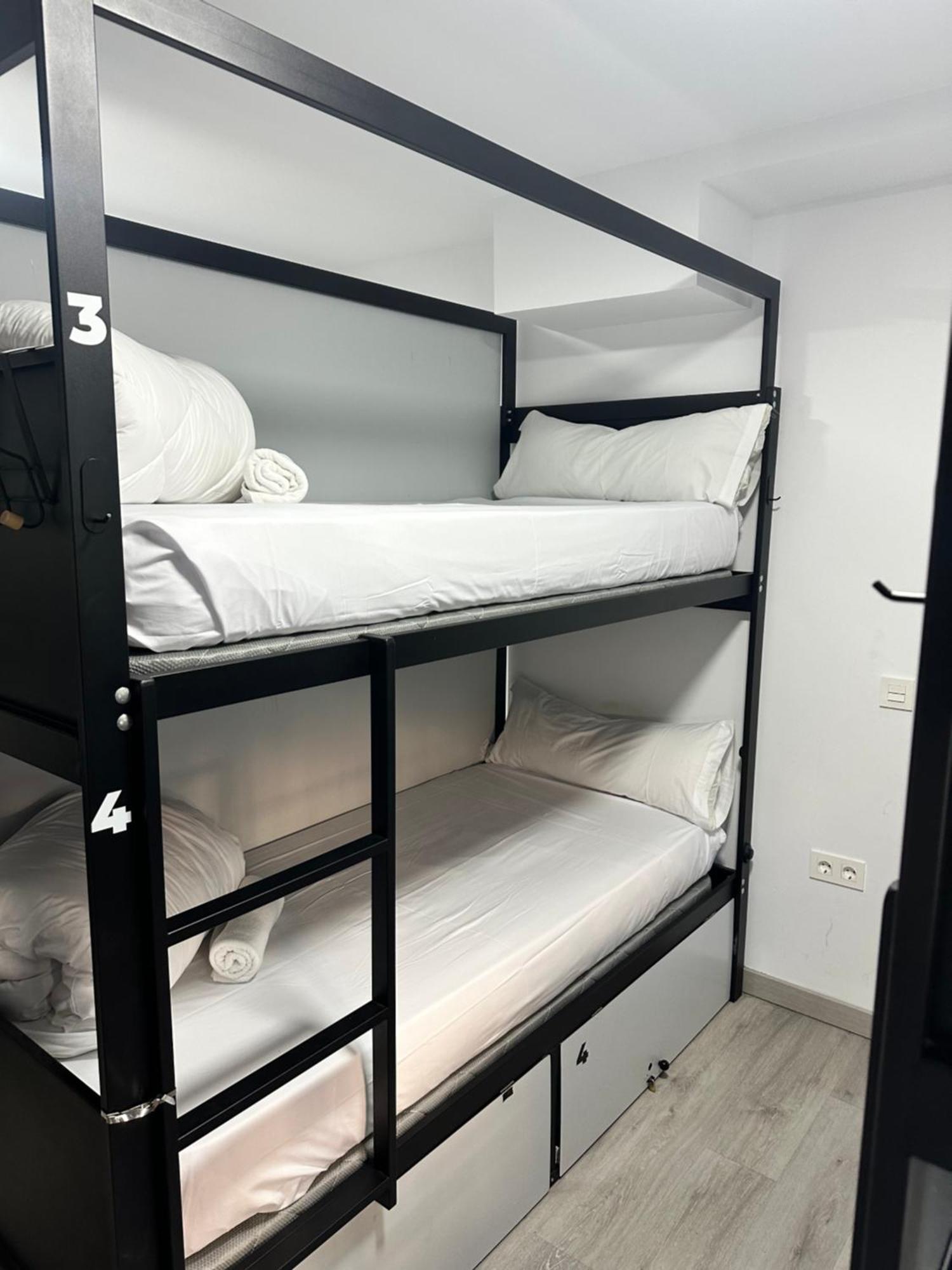 Be Happy Hostel نيرخا المظهر الخارجي الصورة